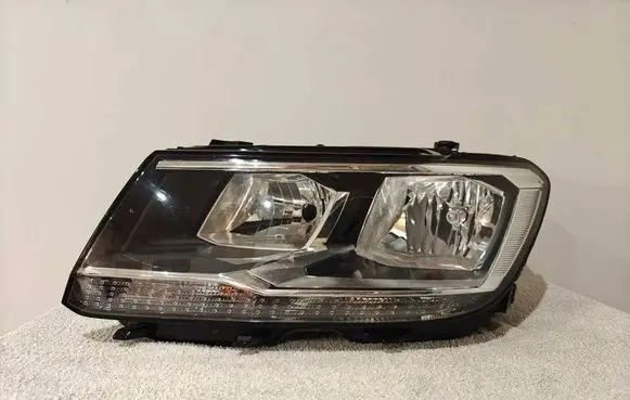 Volkswagen Tiguan Headlight/headlamp 5NB941005B 030110120100