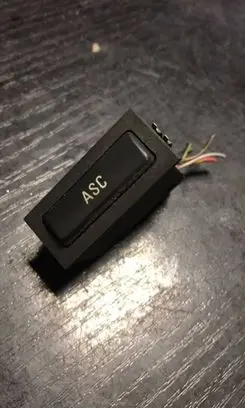 Traction control (ASR) switch