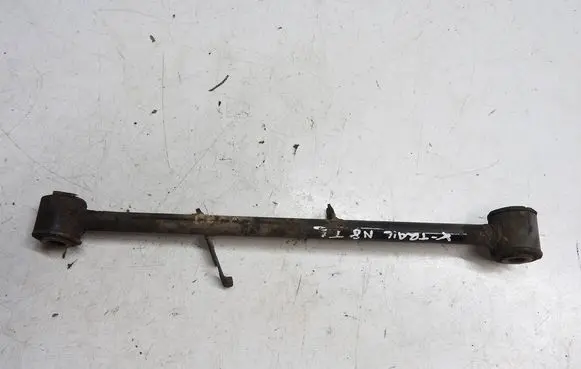 Nissan X-Trail T30 Rear control arm f1aw6598f