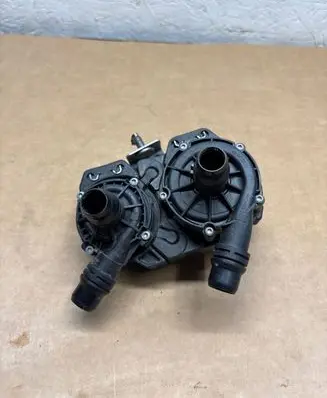 Peugeot 3008 II Electric auxiliary coolant/water pump 0392024019
