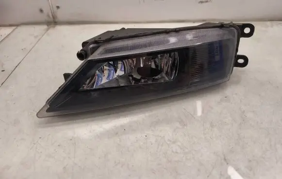 Volkswagen Tiguan Front fog light 5NA941700B
