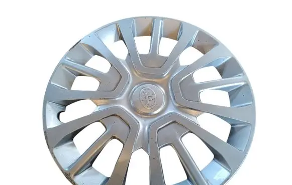 Toyota Proace R16 wheel hub/cap/trim 9810850177