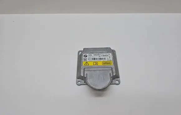 BMW 5 F10 F11 Airbag control unit/module 6882963