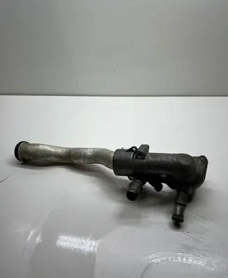 Opel Signum Thermostat/thermostat housing 24415973