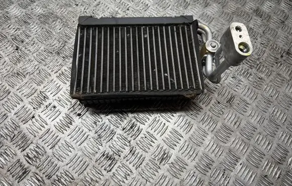Alfa Romeo GT Air conditioning (A/C) expansion valve 52488581