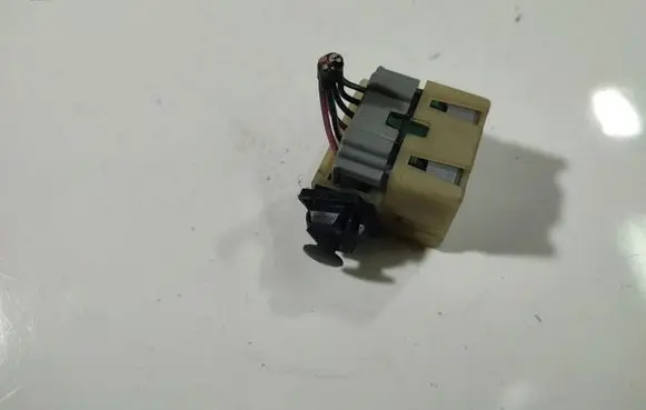 Chrysler 300 - 300C Brake pedal sensor switch 0125623