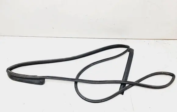 KIA Sportage Rubber seal rear door 83130F1000