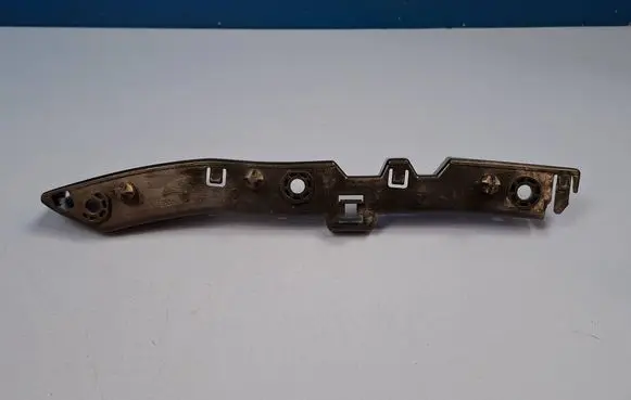 Opel Combo E Front bumper mounting bracket 9821847180