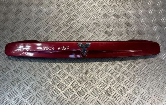 Mitsubishi Space Star Trunk door license plate light bar MR245529