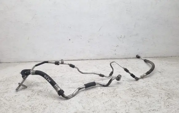 Audi A4 S4 B6 8E 8H Air conditioning (A/C) pipe/hose 8E1260712