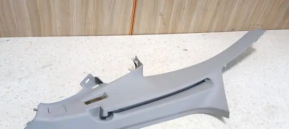 BMW 3 F30 F35 F31 (D)pillar trim (top) 51437240688