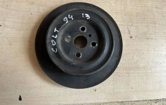 Mitsubishi Colt Crankshaft pulley