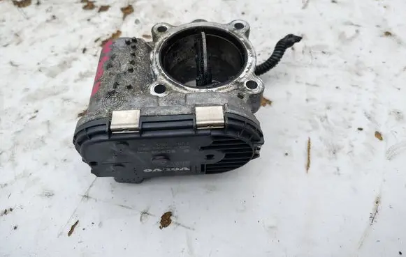 Volvo V40 Throttle valve 31216665