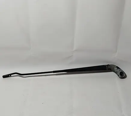 Chrysler Voyager Front wiper blade arm 4717365