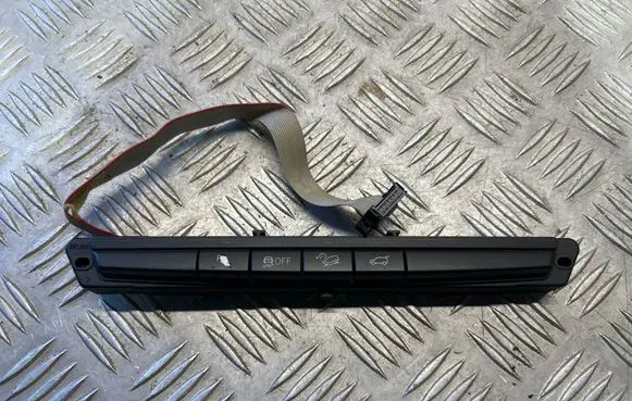 ESP (stability program) switch