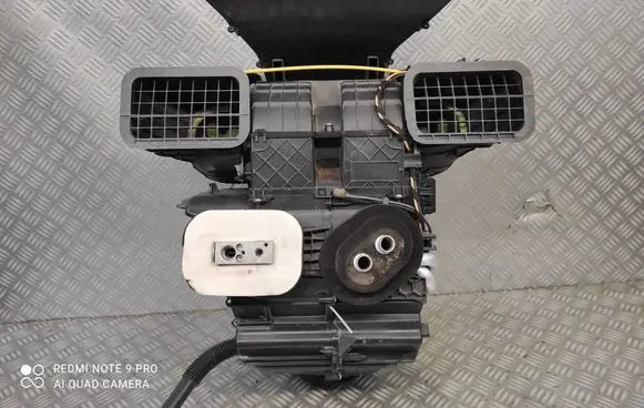 Renault Trafic III (X82) Interior heater climate box assembly 272701779R