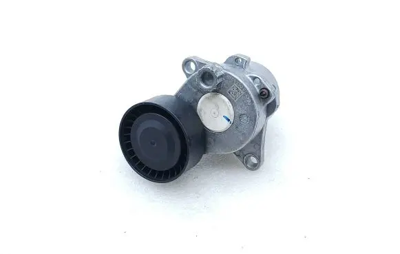 Mercedes-Benz C W205 Alternator belt tensioner A6512002170