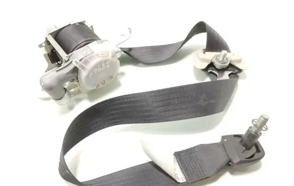 Subaru Outback Front seatbelt 7S2590-P