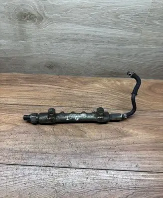 Toyota Corolla Verso AR10 Fuel main line pipe 89458 10Y01A 1010