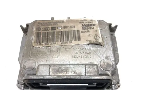 Volkswagen PASSAT B6 Voltage converter/converter module 4L0907391
