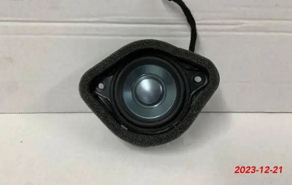 Mercedes-Benz GL X164 Headliner speaker A1648201502 1648201502