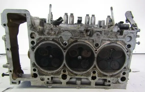 Audi A6 Allroad C6 Engine head 06E103403A
