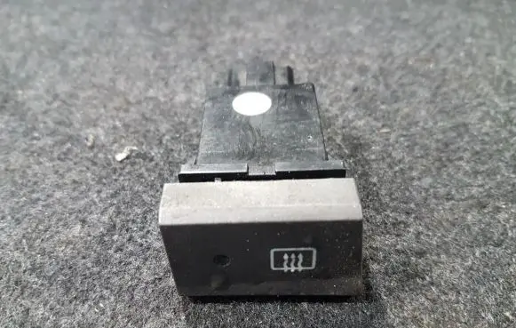 Hyundai XG Windscreen/window heater switch 864W0171