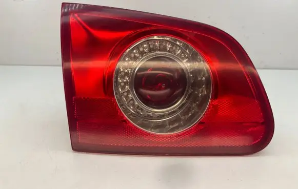 Volkswagen PASSAT B6 Tailgate rear/tail lights 3C9945093