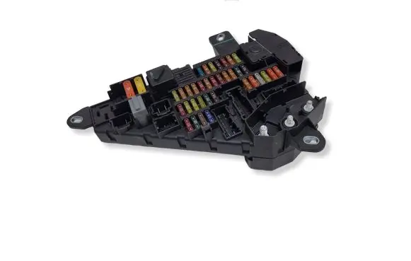 BMW 6 E63 E64 Fuse module 6906601