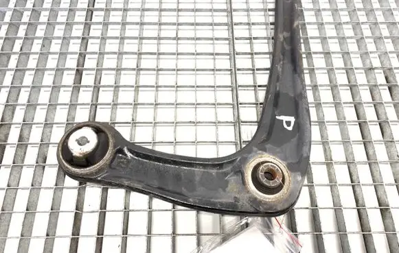 Opel Vivaro Front control arm 9816863580
