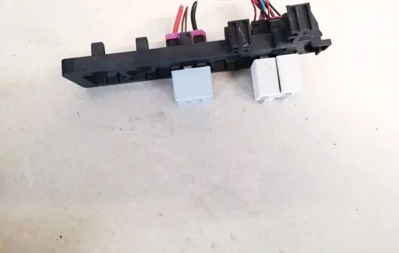 Volkswagen Golf V Fuse box set 1k1937503