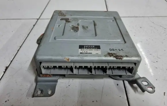 Jaguar XJ X300 Gearbox control unit/module MB1773002281 LNA7600AF