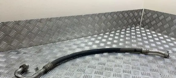 Audi A4 S4 B9 Air conditioning (A/C) pipe/hose 8W0816743B