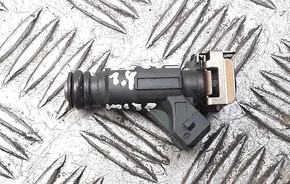 Alfa Romeo Mito Fuel injector 0280156268