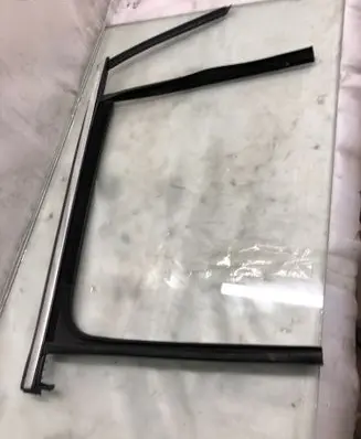 Mercedes-Benz EQA Rubber seal rear door window/glass A2477354300