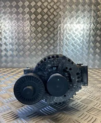 BMW 5 E60 E61 Generator/alternator 7550968