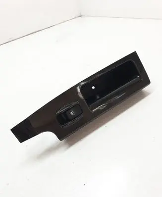 KIA Sorento Rear door window switch trim 478525110