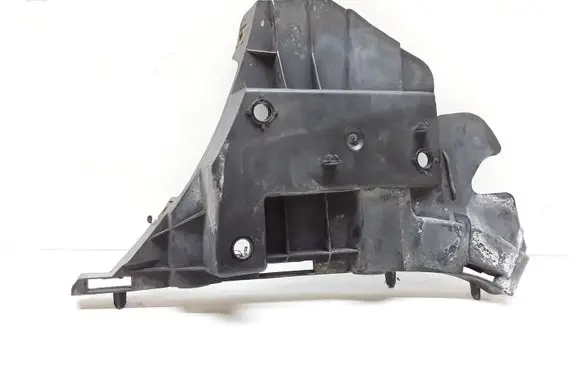 Volvo V70 Front bumper mounting bracket 31265345