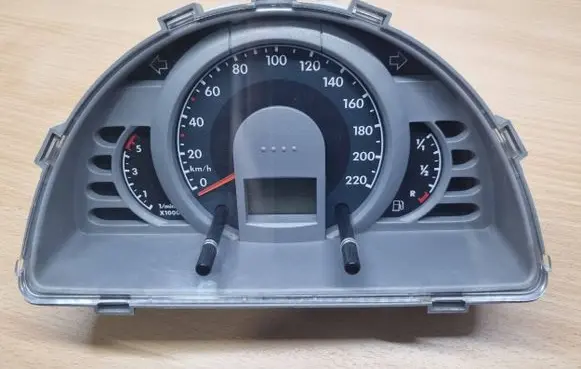 Volkswagen Fox Speedometer (instrument cluster) 5Z0920820Q