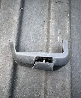 Rear/tail light trim molding