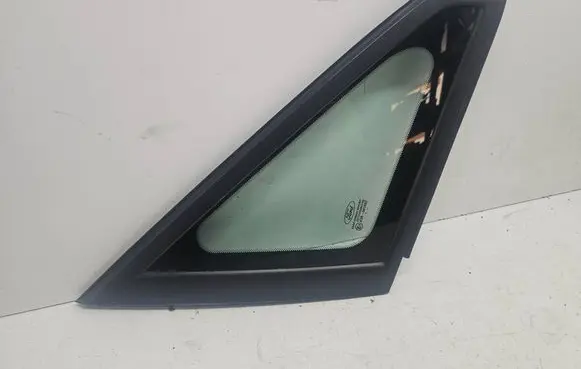 Ford Focus C-MAX Front triangle window/glass 1234