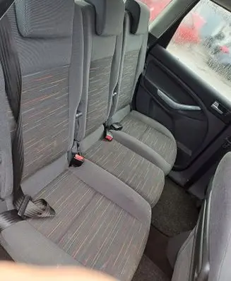 Ford C-MAX I Rear seat 