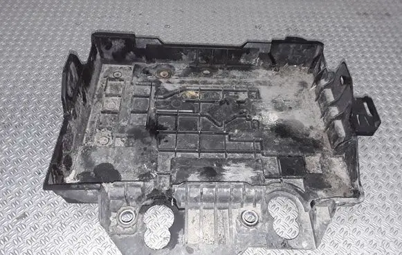 Renault Modus Battery tray 8200314273
