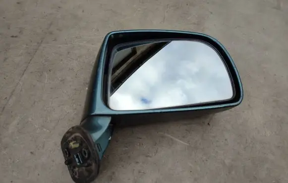 Hyundai Trajet Front door electric wing mirror E4012134 E4012135