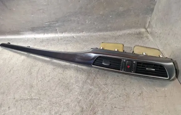 Mazda 6 Panel trim GHP955256 K3006