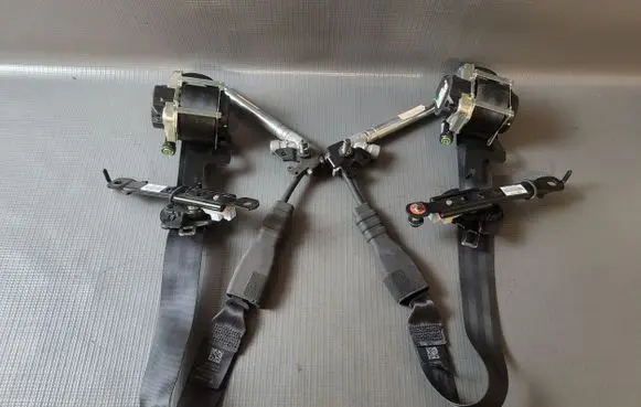 Hyundai Tucson TL Front seatbelt 88820D7200 88810D7200 88890D7000