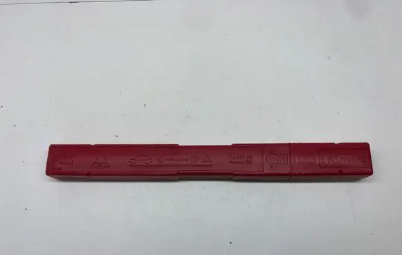 Audi A4 S4 B7 8E 8H Emergency warning sign 7L0860251