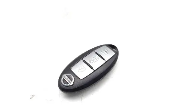Nissan Qashqai Ignition key/card S180144102 2012DJ6167