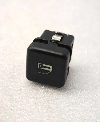 BMW 5 E39 Central locking switch button 8360828