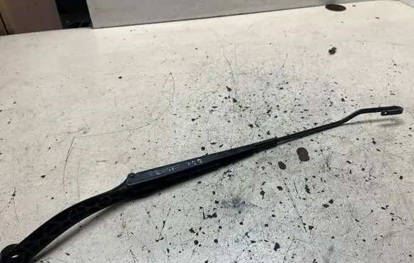 Peugeot 307 Front wiper blade arm 9634371280